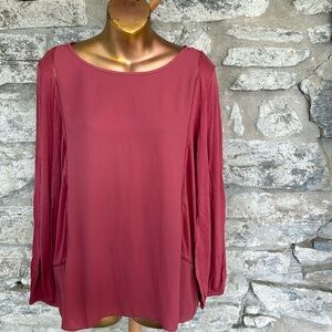 Loft - Mixed Media Top​